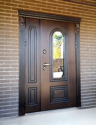 Полуторная дверь со стеклом Полуторная дверь со стеклом